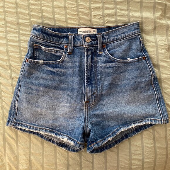 Abercrombie & Fitch Pants - A&F Abercrombie High Rise Mom Jean Shorts Women's US Size 26 (2)